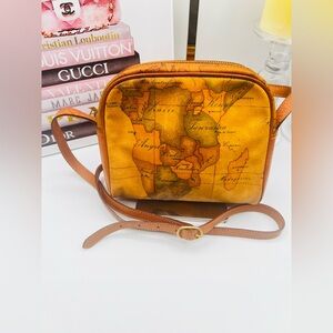 Alviero Martini Geo Classe Crossbody Bag